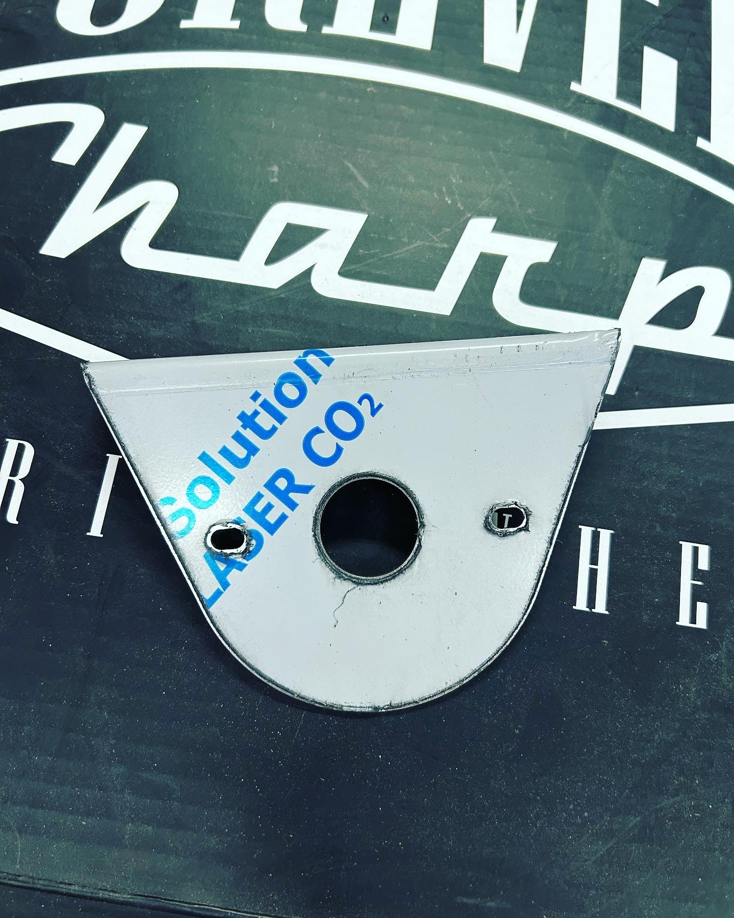 Peterbilt 379 exhaust mount WM brackets