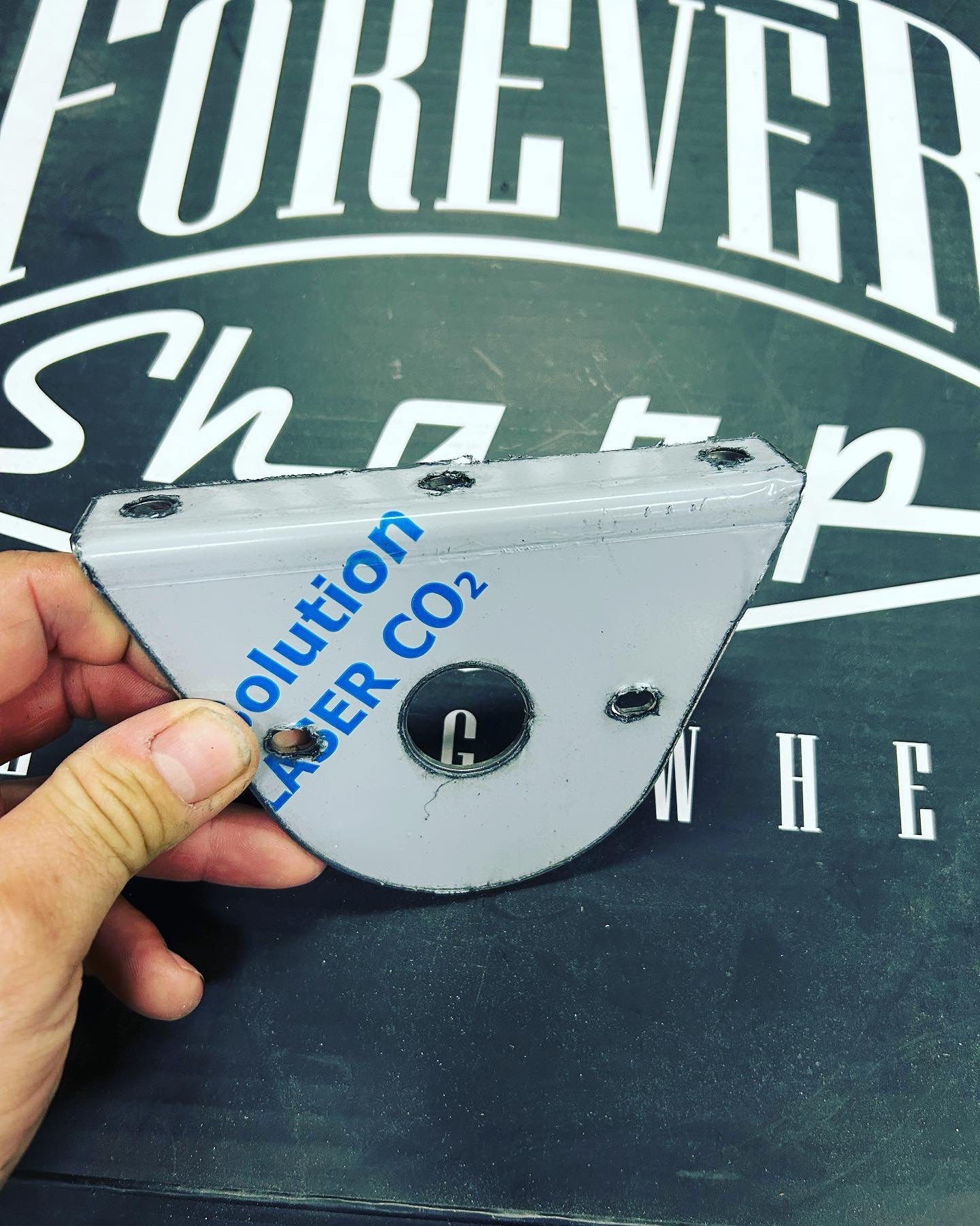 Peterbilt 379 exhaust mount WM brackets