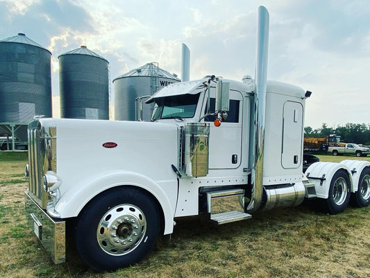 Peterbilt 389 4” drop lip fender