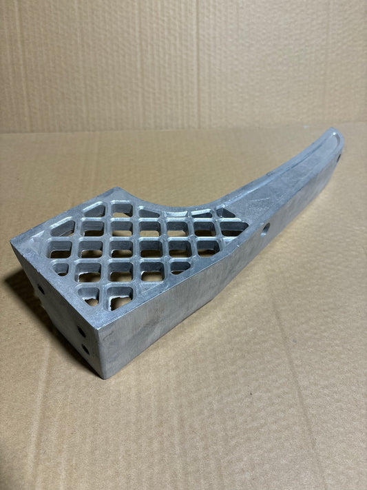 Peterbilt 359 front braces