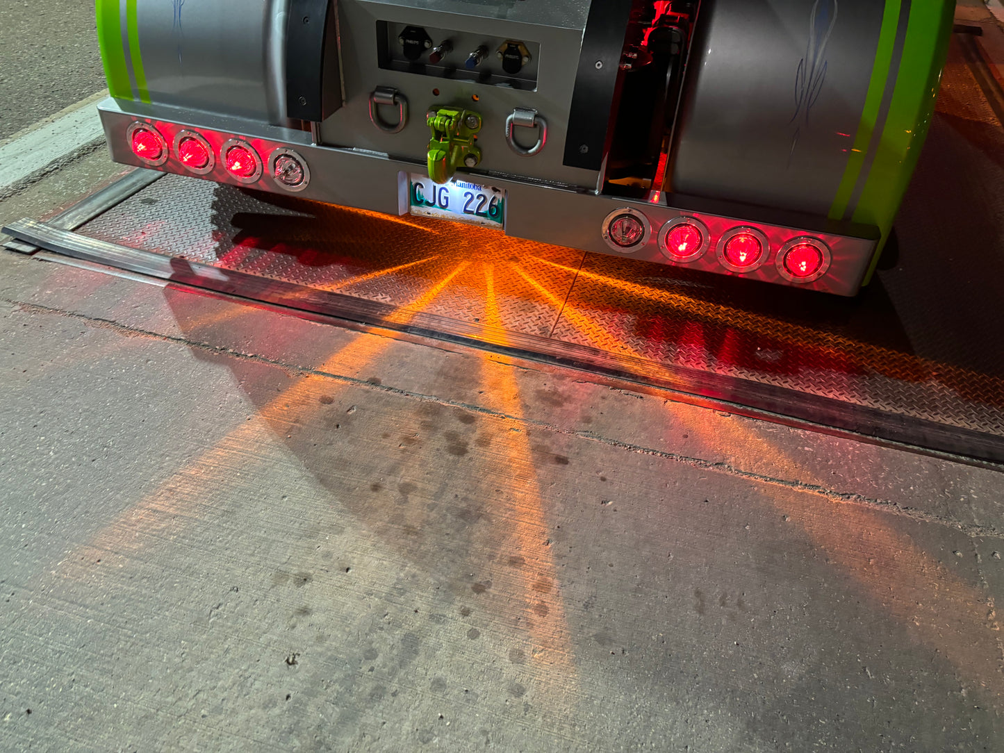 Straightdown frame clamp on  watermelon brackets