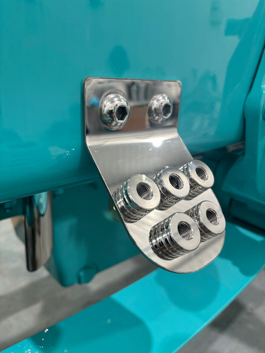 Peterbilt grease zerk plate with SS bulkheads