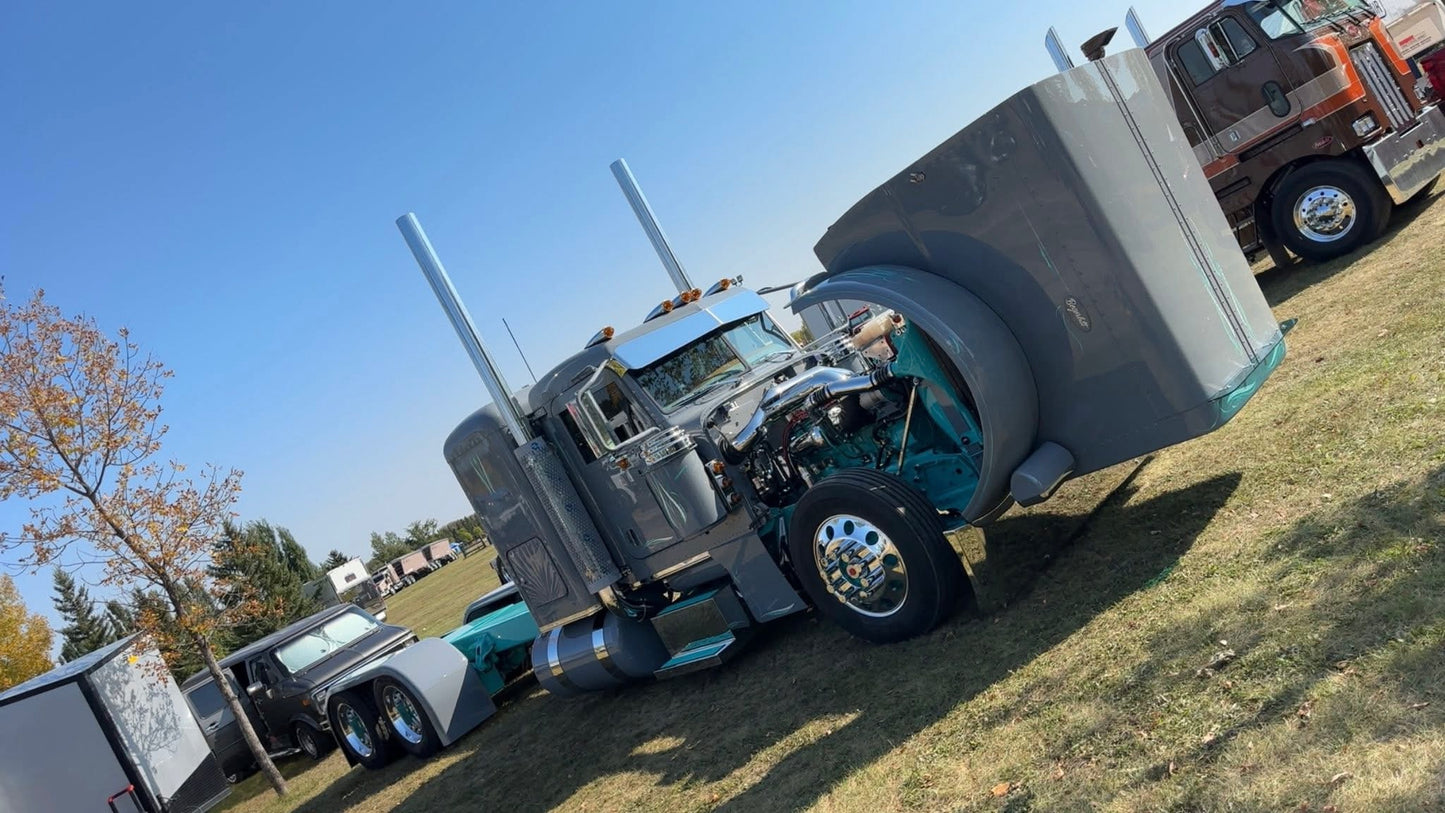 Peterbilt 3** series 9.5-7.5” bow tie visor