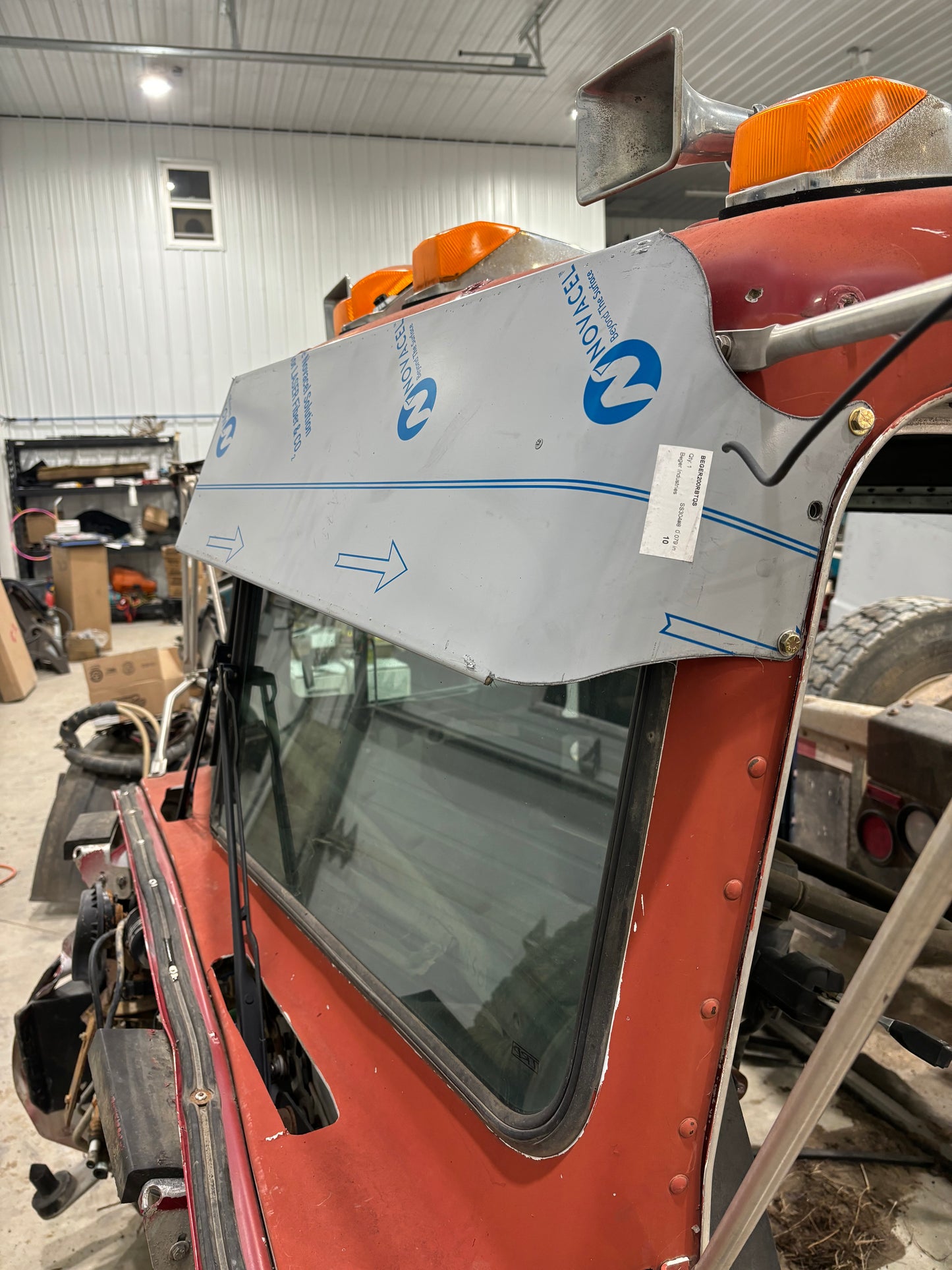 Kenworth flatglass 11.5x9 reverse. Bow tie