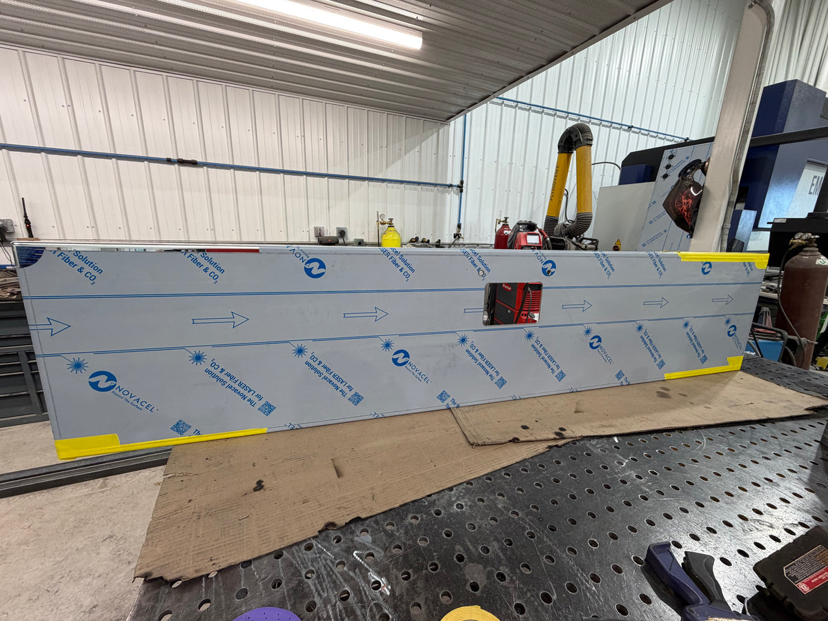 Blind mount Peterbilt 379 bumper with tow hole