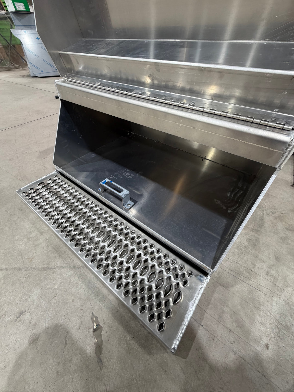 Peterbilt toolbox