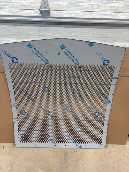Kenworth w900L diamond hole screen
