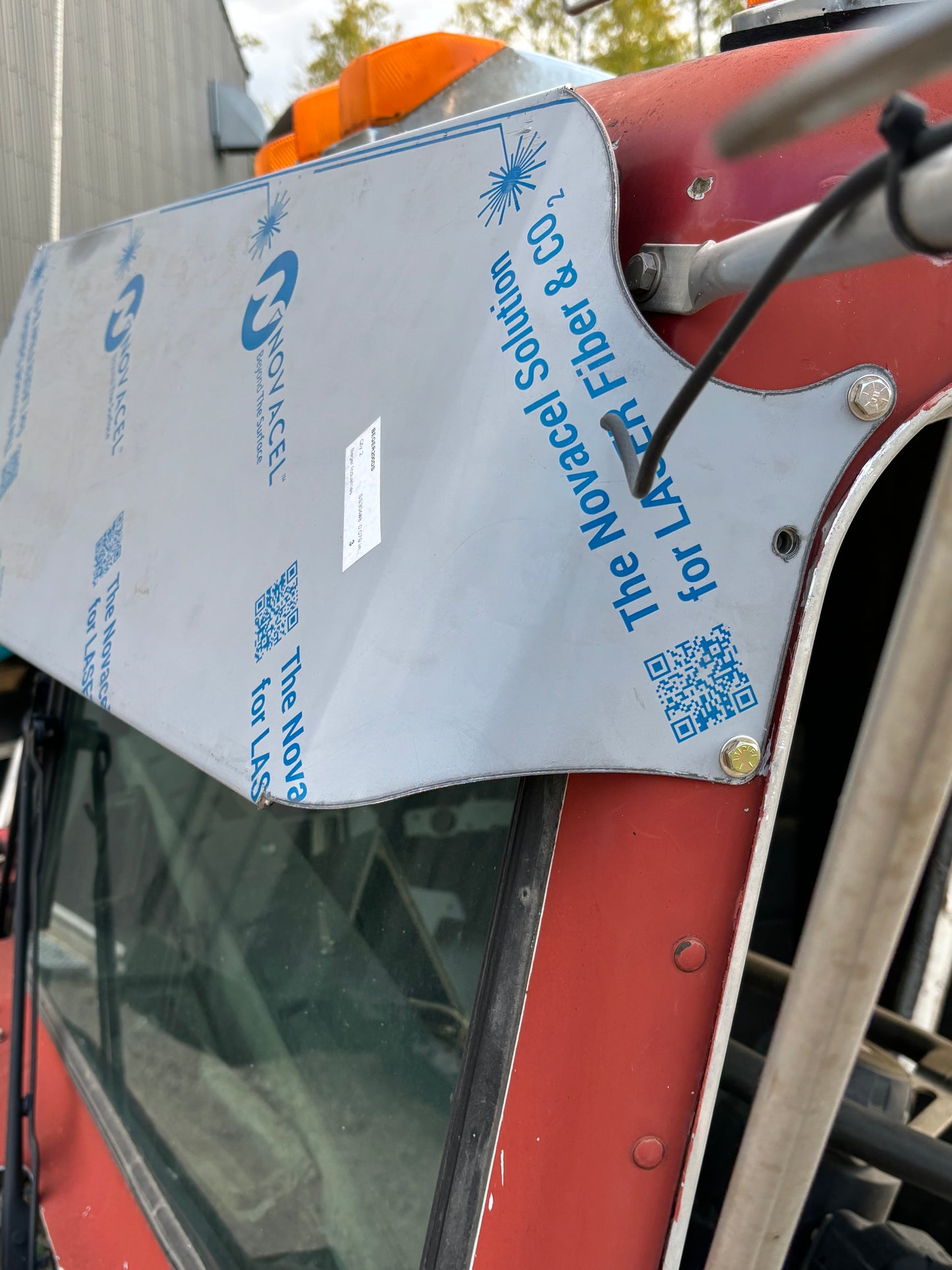 Kenworth Flat Glass 11.5” straight visor