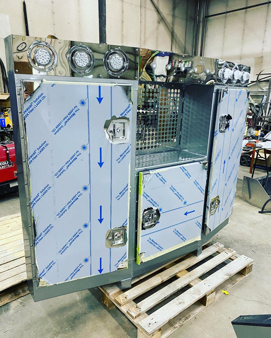 Angled face storage box