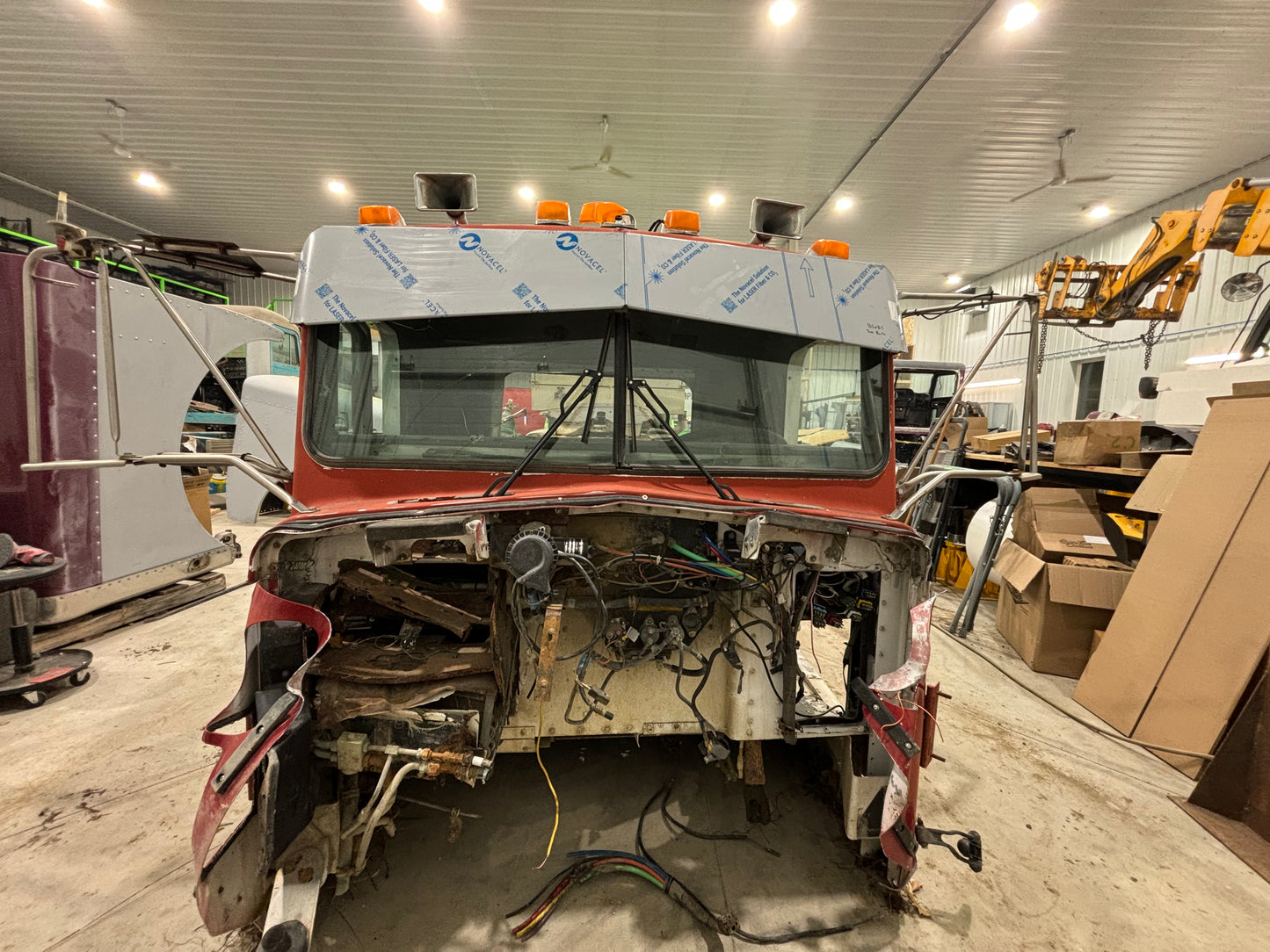 Kenworth flatglass 11.5x8.5 reverse bow tie