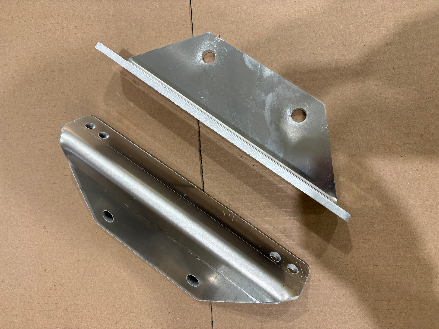 Peterbilt air tank mounts