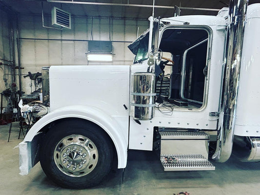 Peterbilt 379 4” drop lip fender