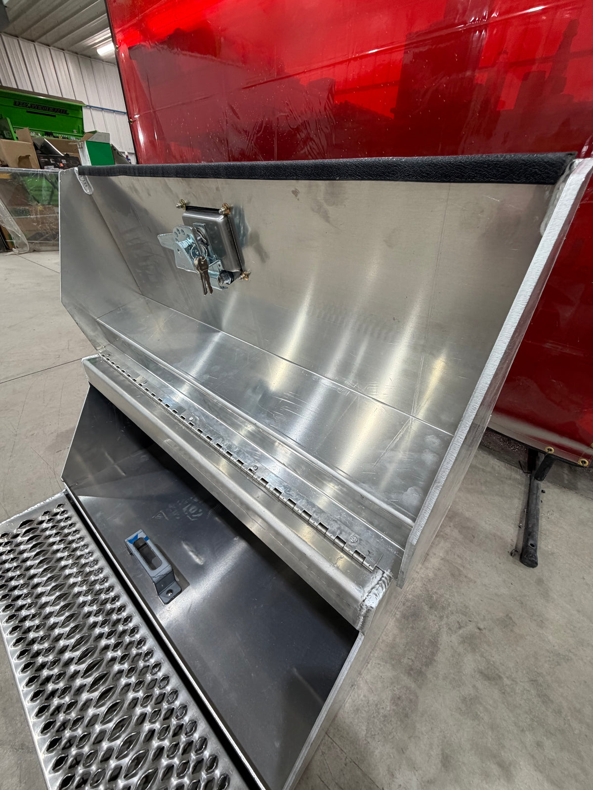 Peterbilt toolbox