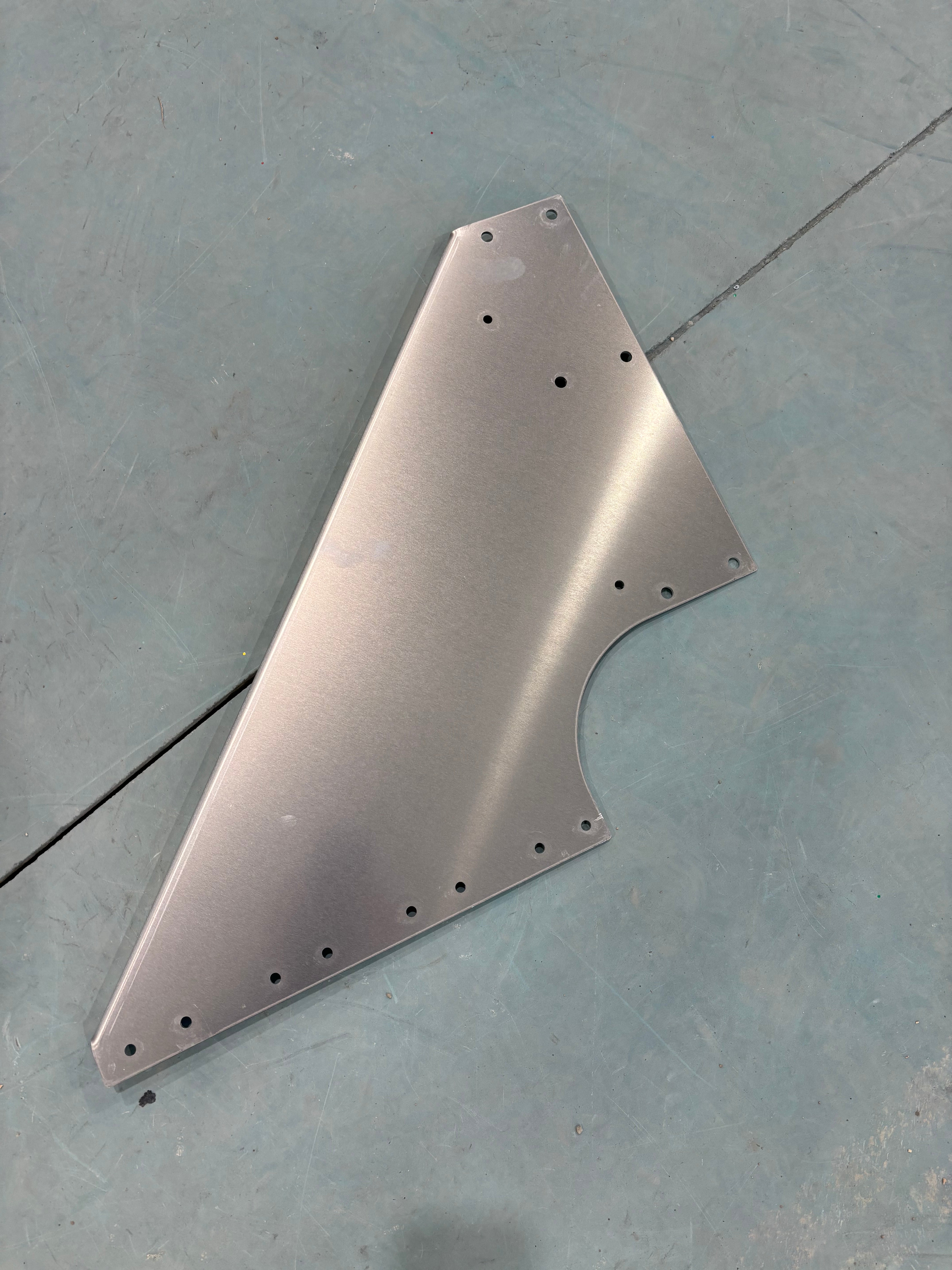 Peterbilt 36” bunk structural floor bracing – Beger Industries Inc