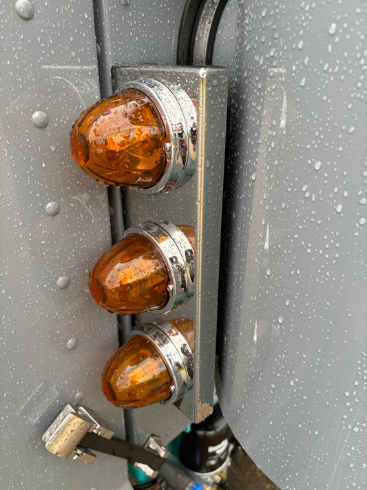 Welded closed end 3 wm Peterbilt breather panels